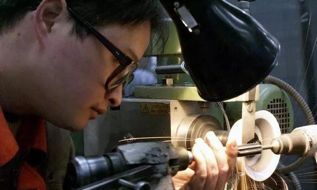 機加工和CNC技術員，這兩者有區分嗎 (圖2)